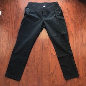 Target Liz Lange Maternity Black Pants 🤰🏻 Med.
